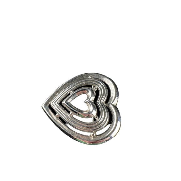 Vtg Signed Crown Trifari Silver Tone Metal Layered Triple Hearts Brooch Pin 2” - Picture 6 of 11